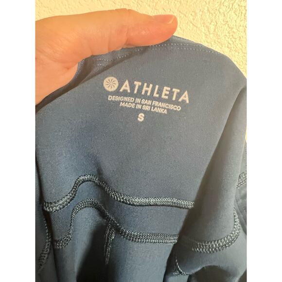 Athleta All In Navy Blue Cropped Side Pocket Athletic Gym Leggings Size Small - Picture 9 of 9